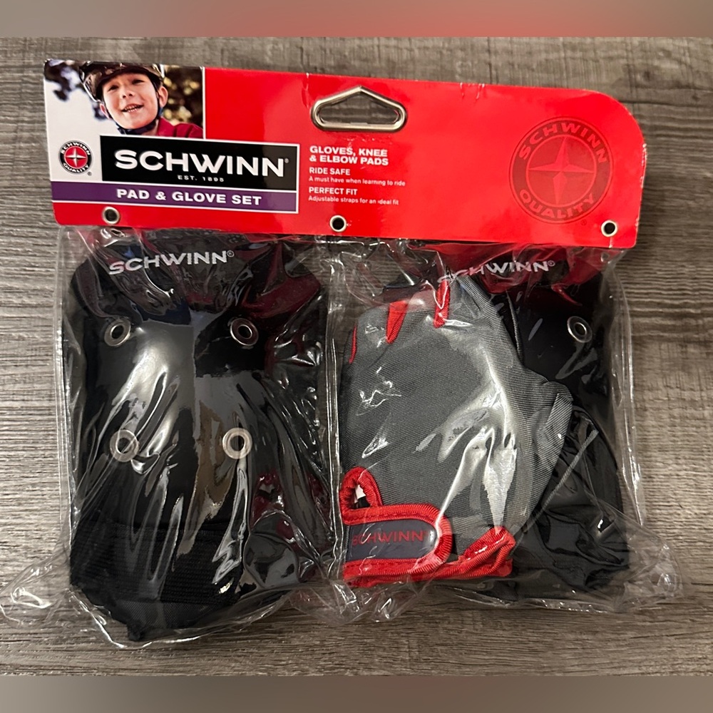 Schwinn Kids Gloves, Knee & Elbow Pads Adjustable Straps New Sealed